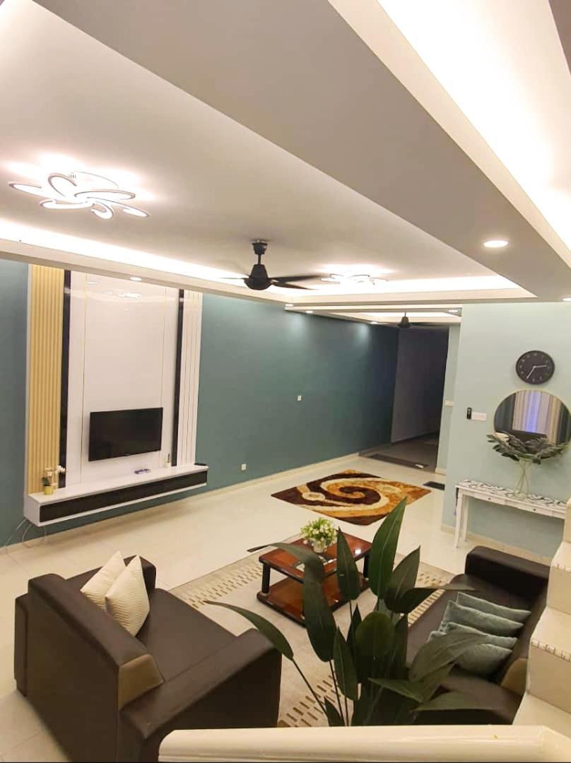 Homestay Layang Масаі Екстер'єр фото